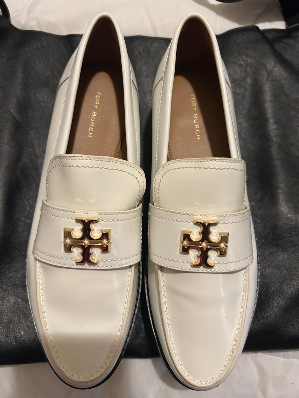 Tory Burch Cream Leather Loafers with Gold Logo